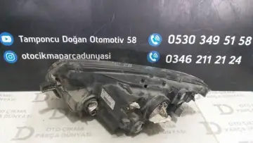 Dacia Sandero Sağ Far