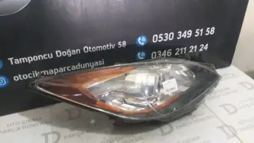 Mazda 3 Sağ Far 03-09