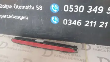 Mercedes C Serisi Orta Fren Lambası W 211