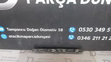 Mercedes C Serisi Orta Fren Lambası W 211