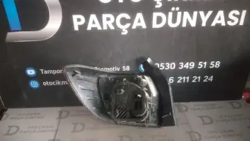 Renault Clio Symbol Sağ Stop Ledli Cam Hasarlı 16-20