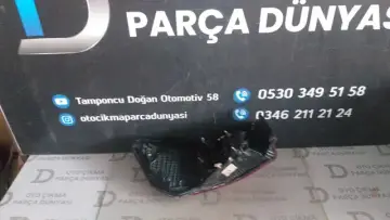 Toyota Auris Sağ Dış Stop