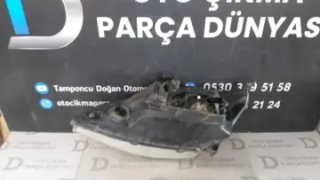 Ford Focus Sağ Far 99-02 2.El