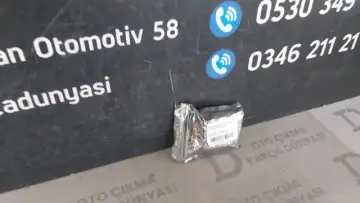 Mercedes W221 Sol Sağ Bagaj İç Aydınlatma Lambası