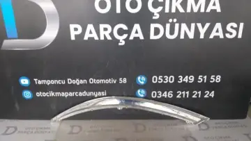 Toyota Corolla Sağ Far Çıtası