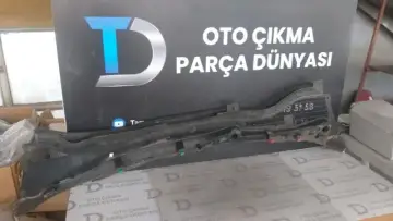 Citroen Nemo Ön Cam Izgarası