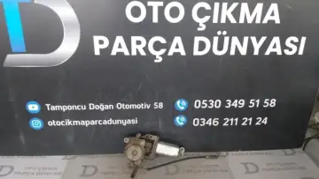 Alfa Romeo Arka Silecek Motoru