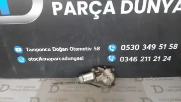 Alfa Romeo Arka Silecek Motoru