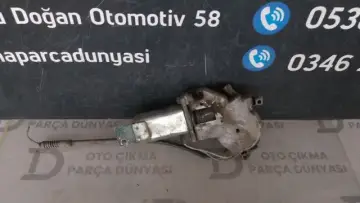 Alfa Romeo Arka Silecek Motoru