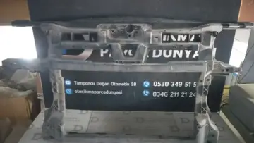 Volkswagen Touran Radyatör Ön Panel Maskesi 04-10