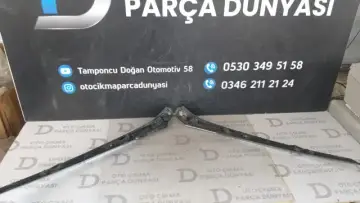 Honda Civic Sağ-Sol Far Kaşı