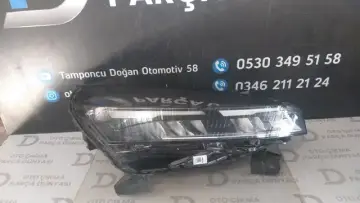 Renault Clio 5.5 Sağ Far 2013