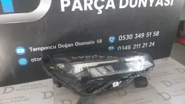 Renault Clio 5.5 Sağ Far 2013