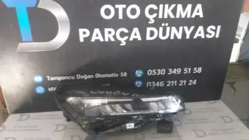 Renault Clio 5.5 Sağ Far 2013