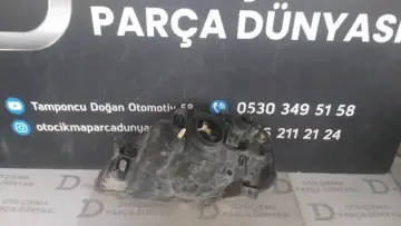 Dacia Logan Sağ Far 03-08