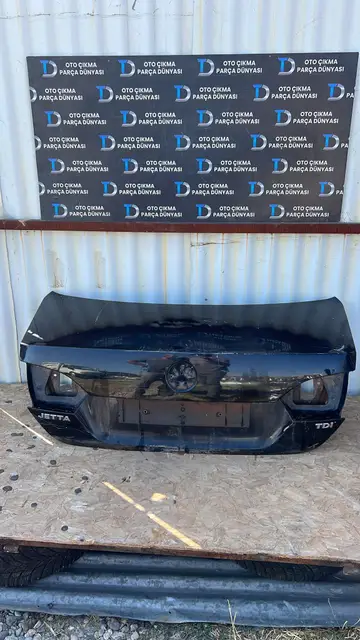Volkswagen Jetta Arka Bagaj Kapağı 12-17