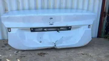 Renault Symbol Arka Bagaj Kapağı 17-21