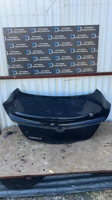 Opel Insignia Arka Bagaj Kapağı 10-17