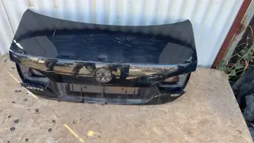 Volkswagen Jetta Arka Bagaj Kapağı 12-17