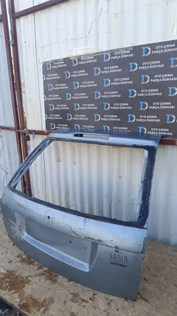 Skoda Fabia Bagaj Kapağı 02-06
