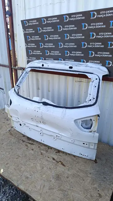 Renault Clio 4 Hb Station Wagon Bagaj Kapağı 13-19