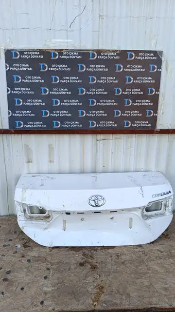 Toyota Corolla Bagaj Kapağı Sedan 13-18