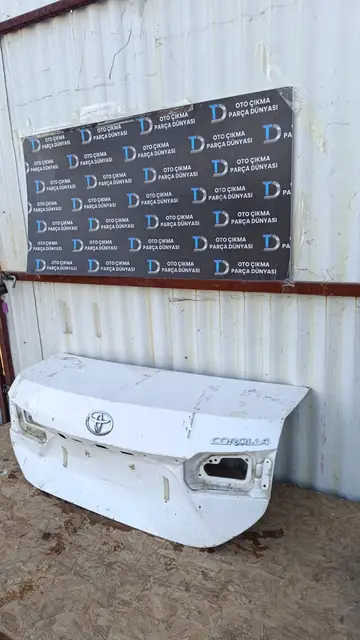 Toyota Corolla Bagaj Kapağı Sedan 13-18