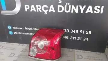 Toyota Avensis Sağ Stop 04-06