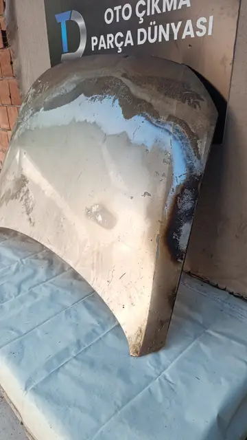 Volkswagen Passat B 7 Ön Kaput 10-15