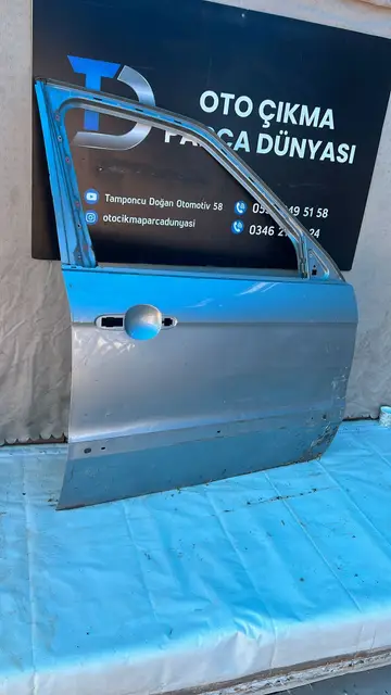 Ford S-Max Sağ Ön Kapı 18-20