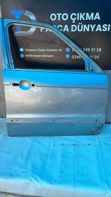 Ford S-Max Sağ Ön Kapı 18-20