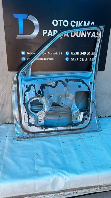 Ford S-Max Sağ Ön Kapı 18-20