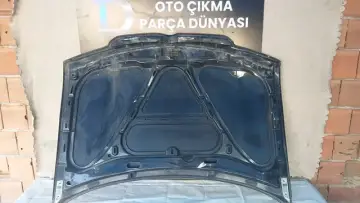 Volkswagen Jetta Ön Kaput 04-08