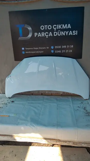 Ford Courier Ön Kaput 24-25