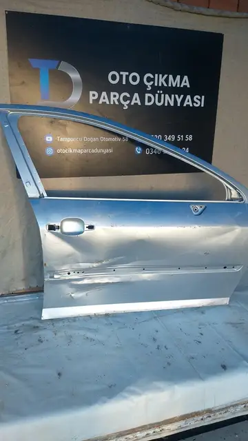 Peugeot 407 Sağ Ön Kapı 04-11