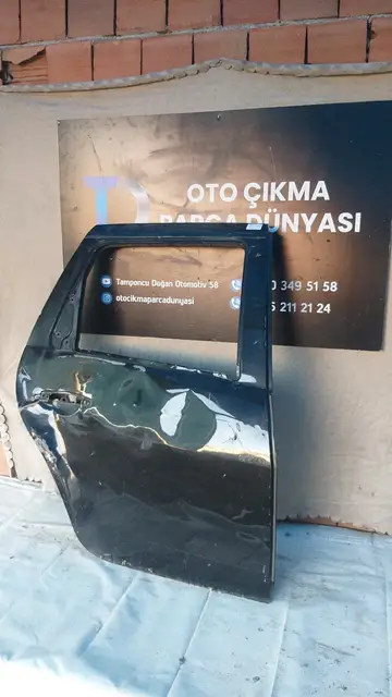 Dacia Duster Sağ Arka Kapı 13-16