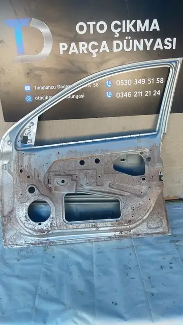 Opel Astra H Sağ Ön Kapı 18-23
