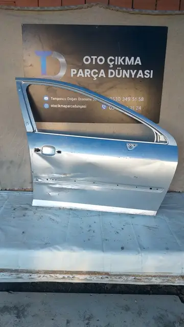 Peugeot 407 Sağ Ön Kapı 04-11