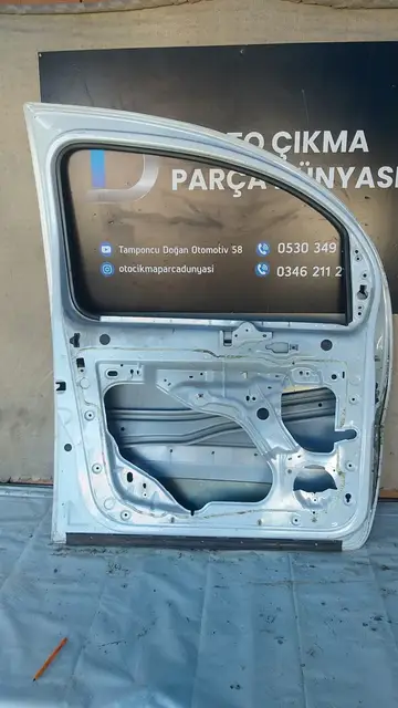 Renault Kango Sol Ön Kapı 10-18
