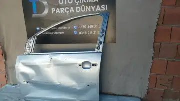 Ford Fiesta Sol Ön Kapı 03-08