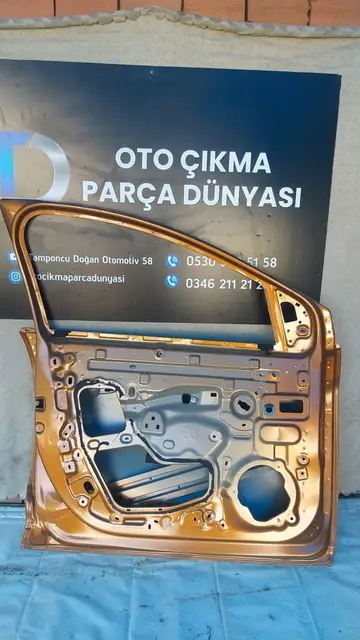 Dacia Sandero Sol Ön Kapı 22-24