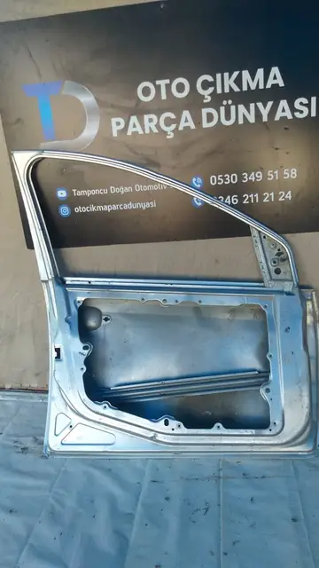 Ford Fiesta Sol Ön Kapı 03-08