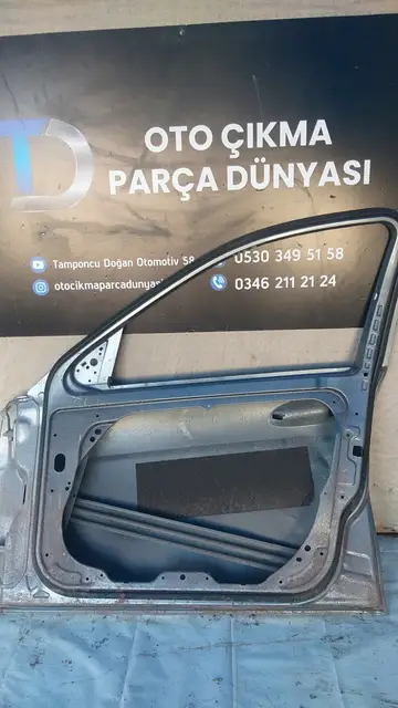 Mercedes E Serisi Sağ Ön Kapı W 212 13-19