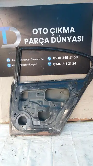 Opel Astra H Sağ Arka Kapı 10-12