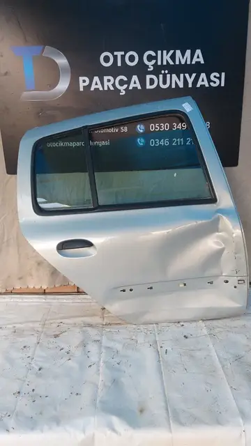 Renault Clio Symbol Sağ Arka Kapı 00-08