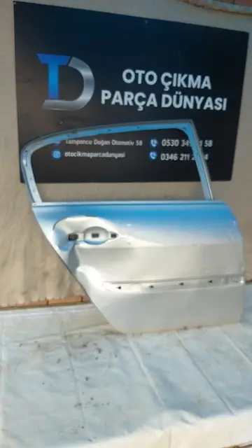 Renault Megane 2 Sağ Arka Kapı 04-10
