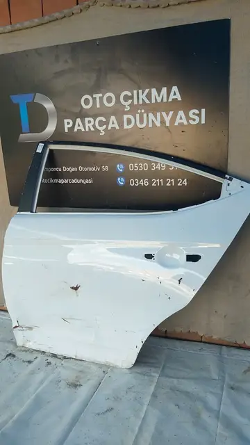 Hyundai Elentra Sol Arka Kapı 13-15