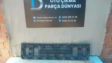 Fiat Doblo Bagaj Plakalık Bandı 10-15 Kırık
