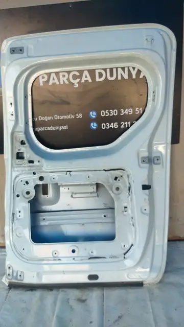 Dacia Dokker Sağ Sürgülü Arka Kapı 21-24