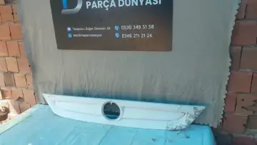 Mercedes Travego Orta Ön Panjur